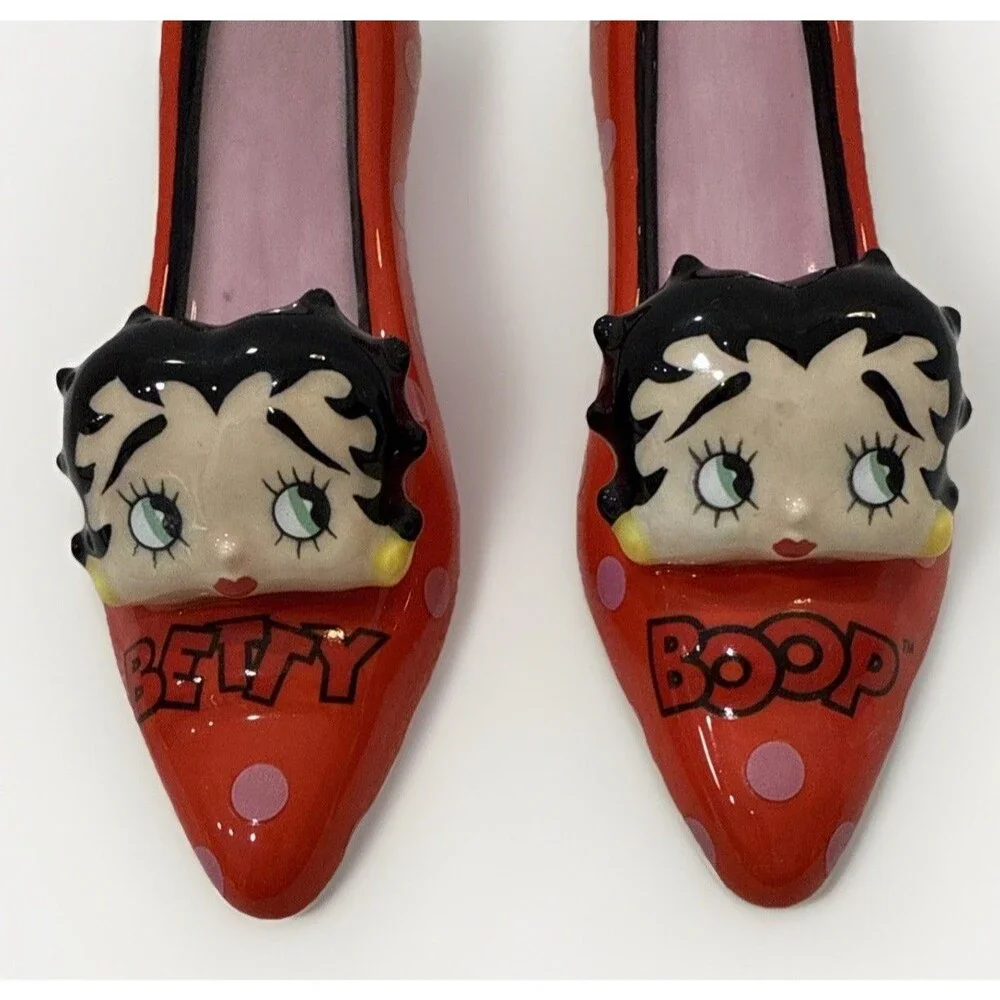 👠 Betty Boop High Heel Shoe Salt & Pepper Shakers 💋 Red Polka Dot Ceramic 5”